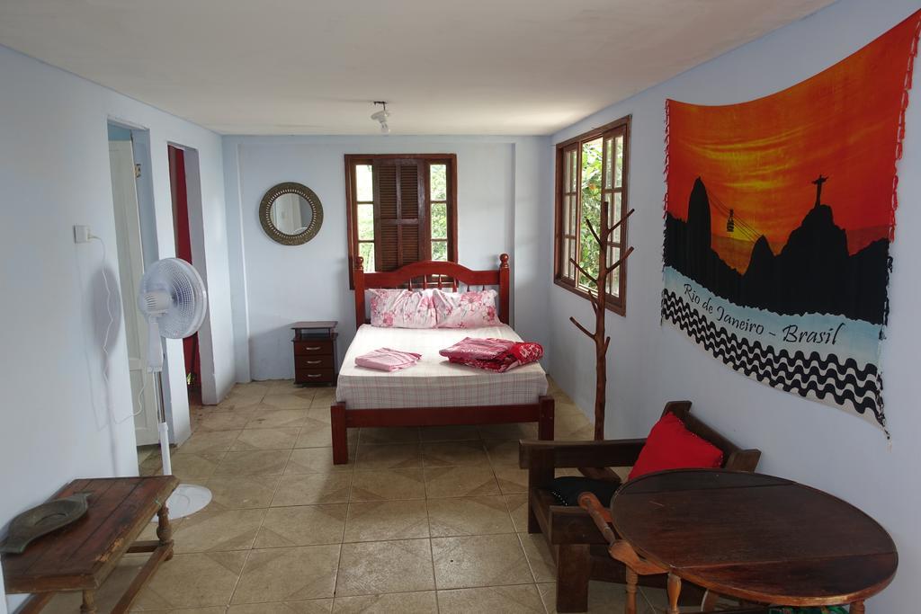 Favelinha Hostal